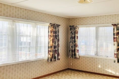 Photo of property in 96 Portal Street, Durie Hill, Whanganui, 4500