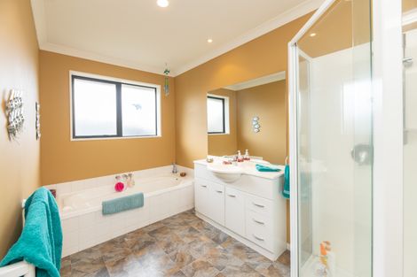 Photo of property in 9 Sea Eagles Place, North New Brighton, Christchurch, 8083