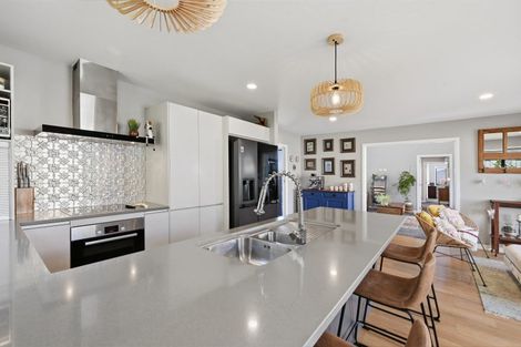 Photo of property in 2 Benmore Crescent, Pyes Pa, Tauranga, 3112