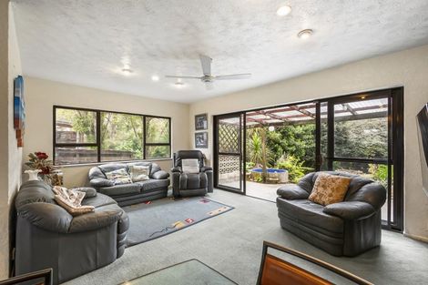 Photo of property in 1/5 Flavia Close, Torbay, Auckland, 0630