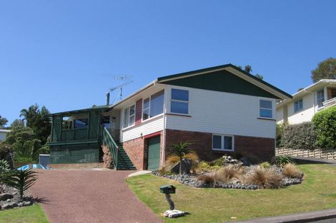 Photo of property in 60 Stott Avenue, Birkdale, Auckland, 0626