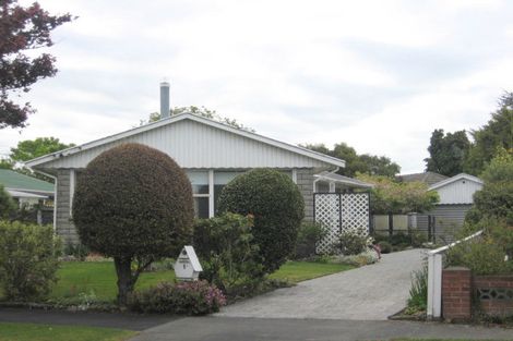 Photo of property in 5 Pimlico Place, Bishopdale, Christchurch, 8053