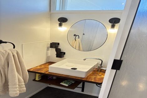 Photo of property in 509 Huia Street, Camberley, Hastings, 4120