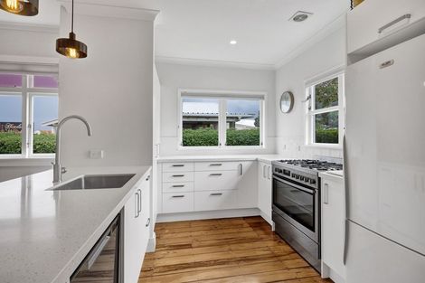 Photo of property in 211 Coronation Avenue, Welbourn, New Plymouth, 4310