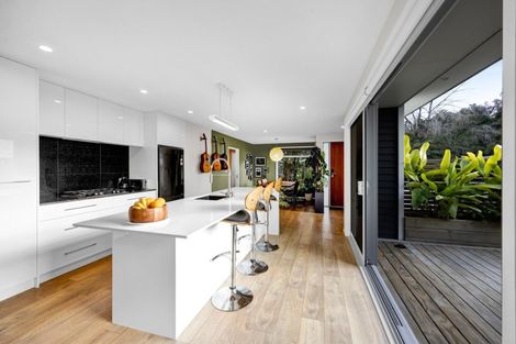 Photo of property in 8 Bright Way, Lower Vogeltown, New Plymouth, 4310