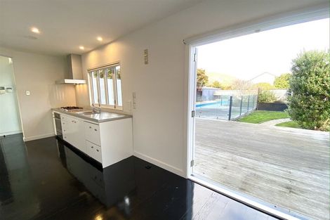 Photo of property in 100 Esplanade, Sumner, Christchurch, 8081
