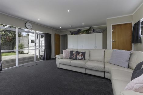 Photo of property in 16 Deborah Place, Mangakakahi, Rotorua, 3015