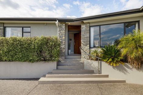 Photo of property in 10 The Dales, Dinsdale, Hamilton, 3204