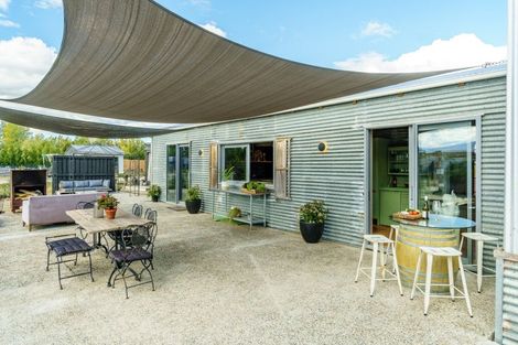 Photo of property in 454 Letts Gully Road, Letts Gully, Alexandra, 9393