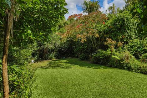 Photo of property in 59 Rehia Road, Massey, Auckland, 0614