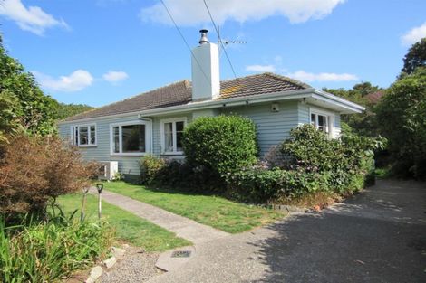 Photo of property in 6 Puriri Street, Hawera, 4610