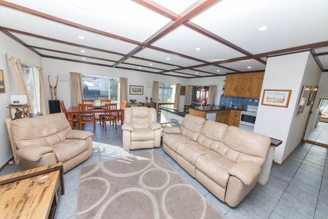 Photo of property in 114 Napier Road, Havelock North, 4130