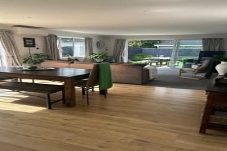 Photo of property in 6 Elizabeth Street, Cambridge, 3434