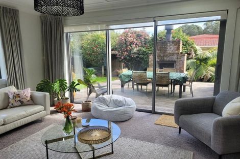 Photo of property in 1 Bell Street, Welbourn, New Plymouth, 4310