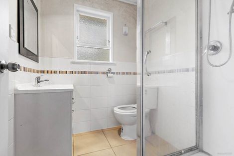 Photo of property in 60 Glendene Avenue, Glendene, Auckland, 0602