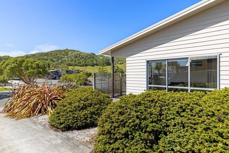 Photo of property in 3 Mcrae Gardens, Kaikoura Flat, Kaikoura, 7371