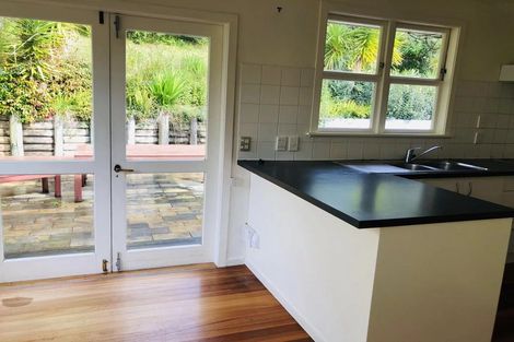 Photo of property in 61 Peach Road, Glenfield, Auckland, 0629