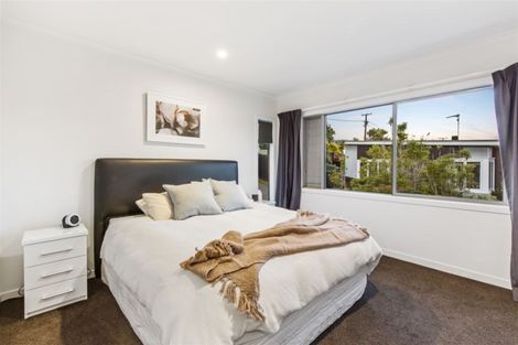 Photo of property in 44 Matipo Road, Mairangi Bay, Auckland, 0630