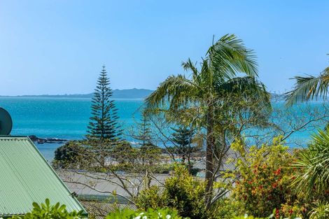 Photo of property in 44 Stratford Drive, Cable Bay, 0420