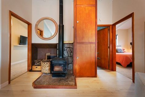 Photo of property in 12 Moa Road, South Bay, Kaikoura, 7300