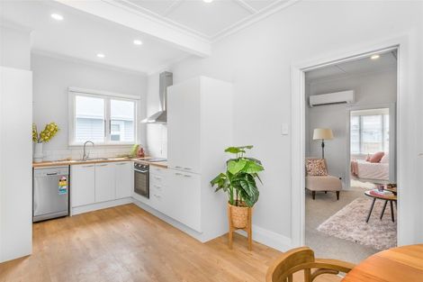 Photo of property in 14 Wilton Street, Levin, 5510