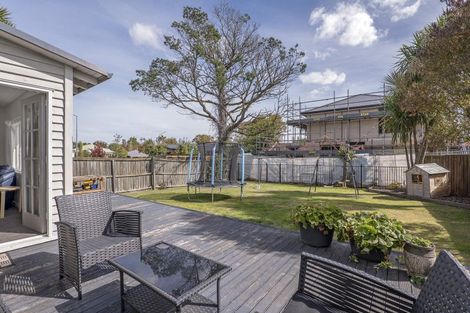 Photo of property in 219 Hills Road, Mairehau, Christchurch, 8013