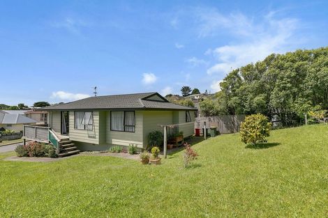 Photo of property in 18b Rose Street, Ranui, Porirua, 5024