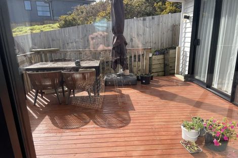 Photo of property in 18 Takurua Terrace, Orewa, 0931