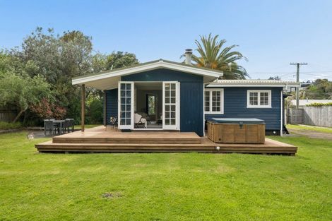 Photo of property in 3 Weggery Drive, Waikanae Beach, Waikanae, 5036