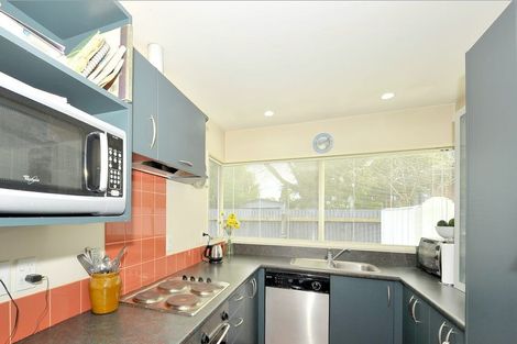 Photo of property in 2/134 Yaldhurst Road, Sockburn, Christchurch, 8042