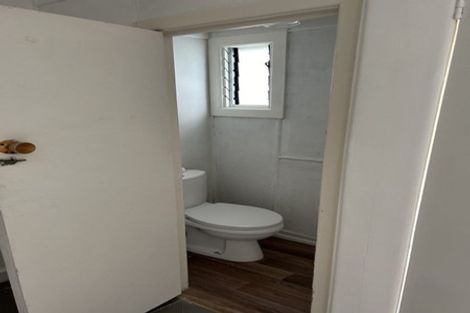 Photo of property in 59 Pah Road, Cockle Bay, Auckland, 2014