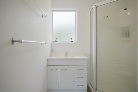 Photo of property in 5 Upper Cross Street, Raglan, 3225