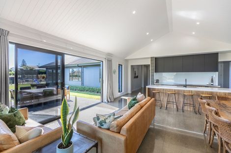 Photo of property in 18 Rose Street, Waipukurau, 4200