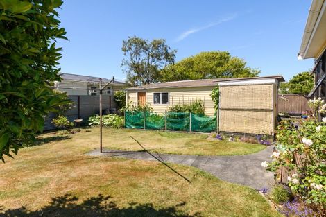 Photo of property in 11 London Terrace, Awapuni, Palmerston North, 4412