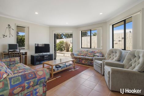 Photo of property in 16 Reo Crescent, Waihi Beach, 3611