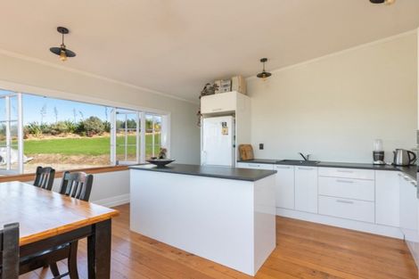 Photo of property in 14 Syd Smith Road, Oruawharo, Wellsford, 0975