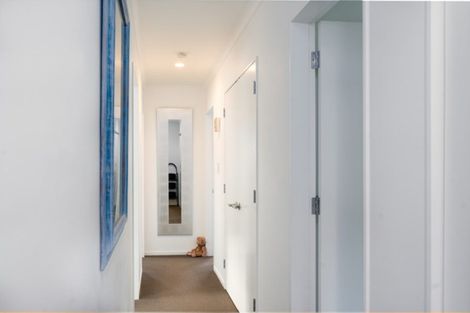 Photo of property in 78 Regent Street, Martinborough, 5711