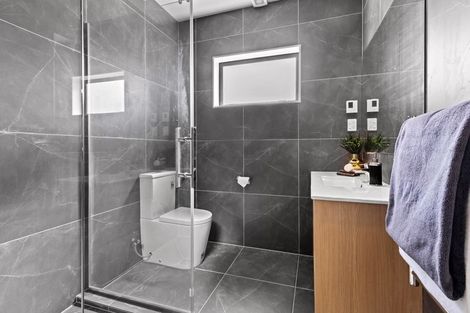 Photo of property in 51 Turret Lane, Hobsonville, Auckland, 0616