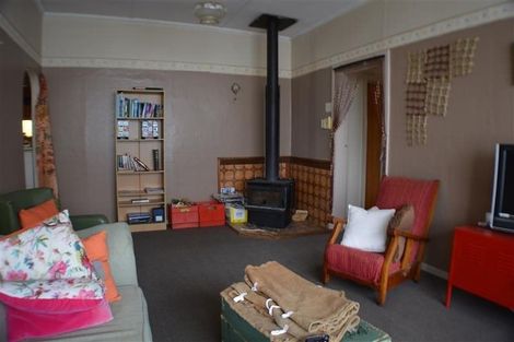 Photo of property in 75 Richmond Street, Petone, Lower Hutt, 5012