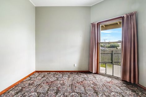Photo of property in 69 Carlton Avenue, Tawhero, Whanganui, 4501