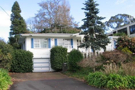 Photo of property in 27 Saint Andrews Terrace, St Andrews, Hamilton, 3200