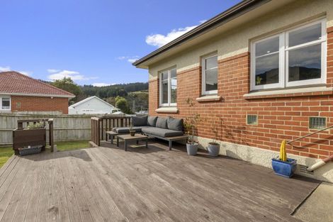 Photo of property in 17 Hugh Street, Sawyers Bay, Port Chalmers, 9023