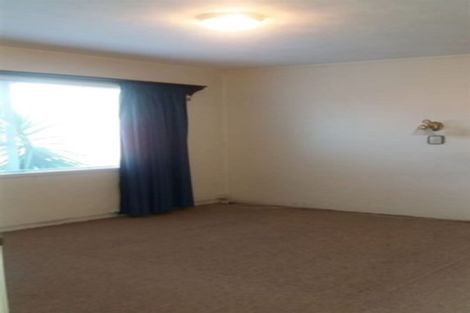 Photo of property in 1/101 Mcleod Road, Te Atatu South, Auckland, 0610