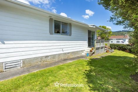 Photo of property in 1/56 Gemstone Drive, Birchville, Upper Hutt, 5018