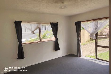 Photo of property in 81 Chivalry Road, Glenfield, Auckland, 0629