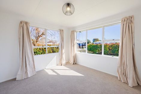 Photo of property in 4 Cabot Place, Flaxmere, Hastings, 4120