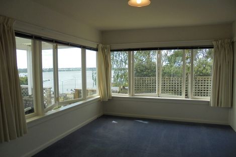 Photo of property in 7 Ferrymead Terrace, Ferrymead, Christchurch, 8081