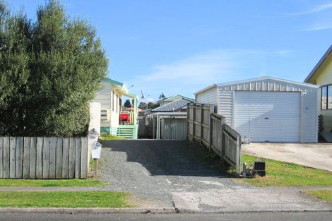 Photo of property in 10 Lloyd Drive, Nawton, Hamilton, 3200