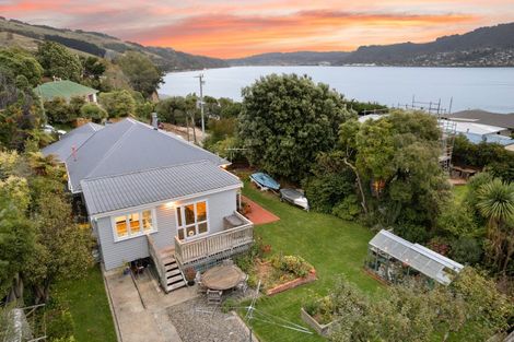 Photo of property in 8 Rosehill Road, Macandrew Bay, Dunedin, 9077