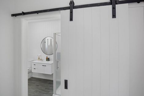 Photo of property in 104a Brunton Crescent, Thames, 3500